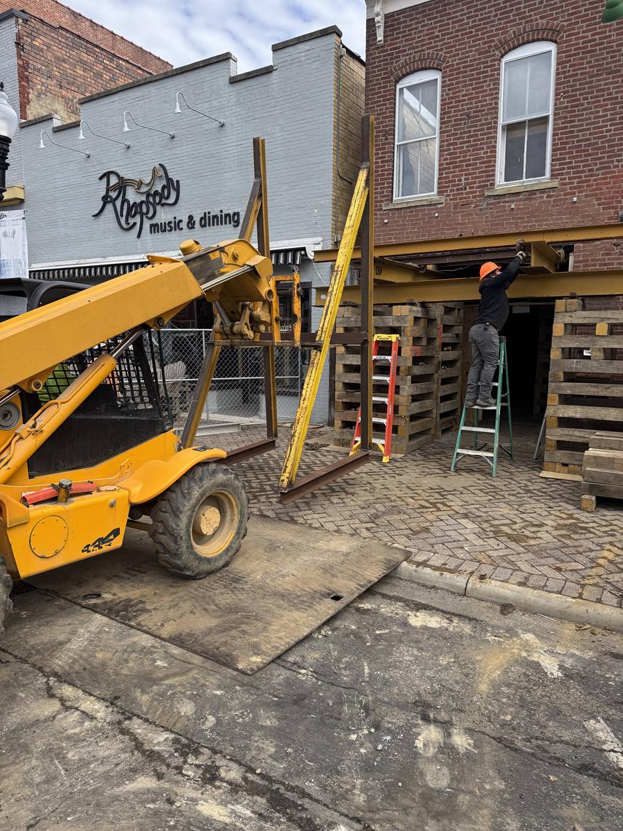 Dingey Movers Emergency Shoring Services 42