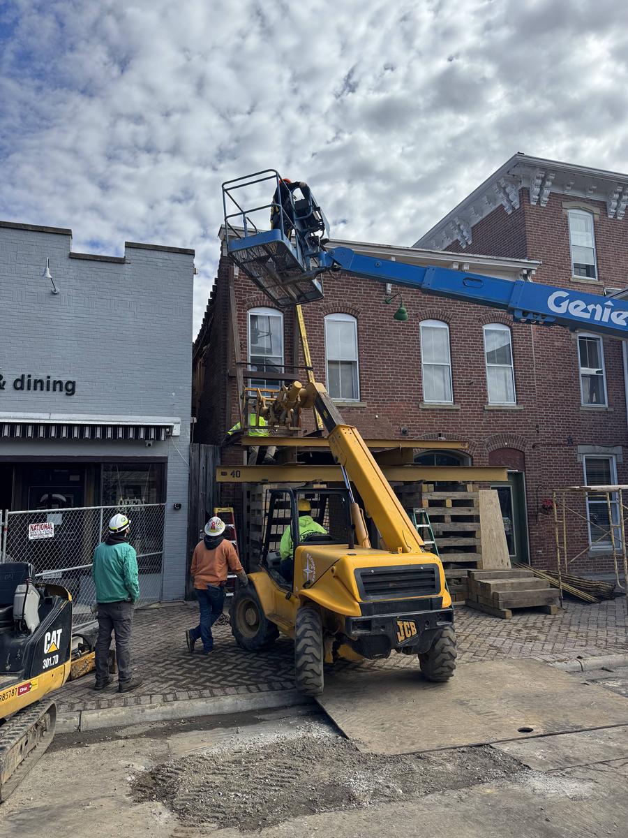 Dingey Movers Emergency Shoring Services 47
